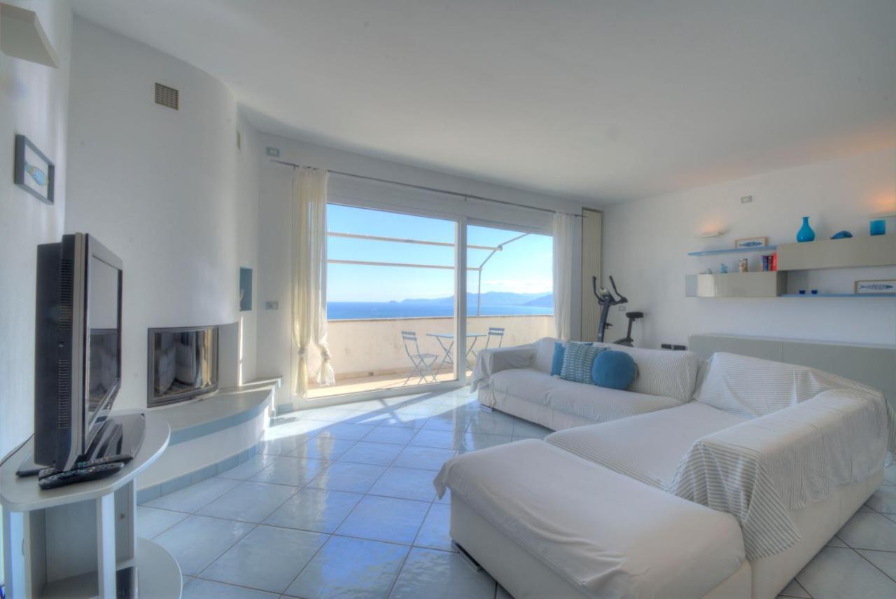 Villa Ischia Attico Sul Mare A Verezzi 博尔焦韦雷齐 外观 照片