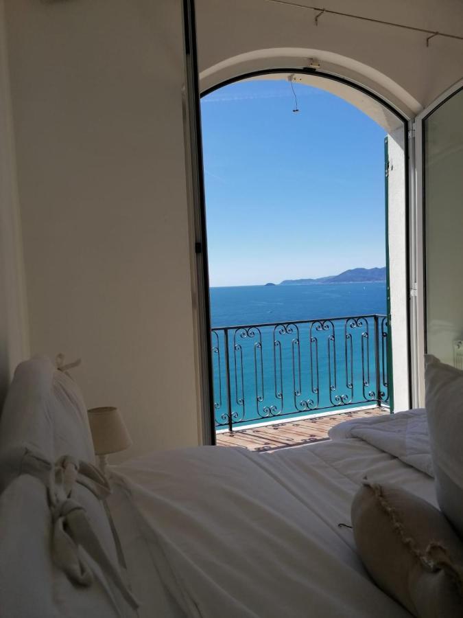 Villa Ischia Attico Sul Mare A Verezzi 博尔焦韦雷齐 外观 照片