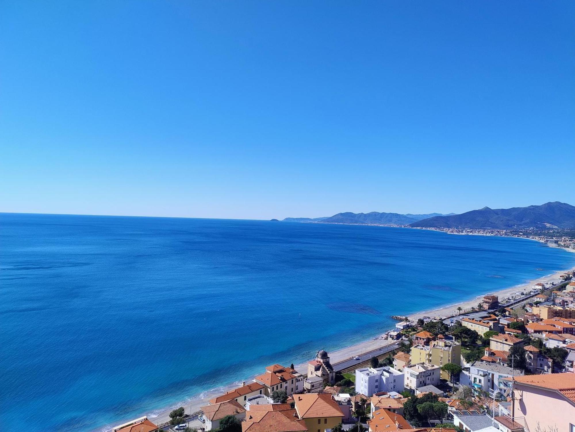 Villa Ischia Attico Sul Mare A Verezzi 博尔焦韦雷齐 外观 照片